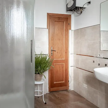 Homestay Camera Privata Con Parcheggio Gratuito